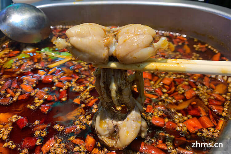 酸菜鱼火锅加盟招商靠谱吗？这种酸菜鱼用的酸菜是什么酸菜呢？