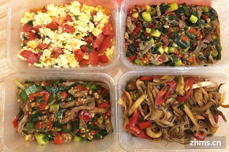 韩漫姐妹丼饭全集在哪里可以看到？丼饭店铺开店容易吗？