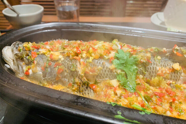 鲈鱼非常有营养，鲈鱼做给宝宝吃怎么做好吃？