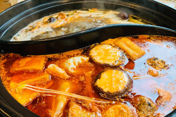 汤锅的味道还有做法都是多种多样的，想要知道汤锅哪种材质好最好