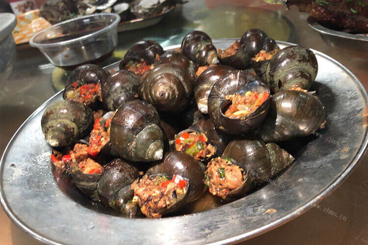 过年很多的朋友喜欢吃海鲜菇，海鲜菇怎么样好吃