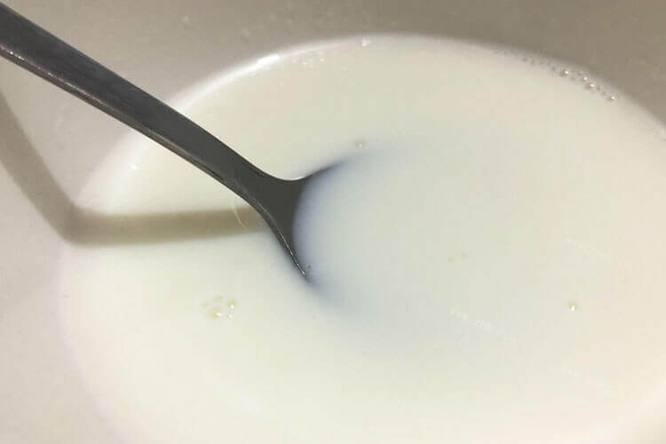 打算自制奶皮来吃，牛奶蒸出奶皮要多久