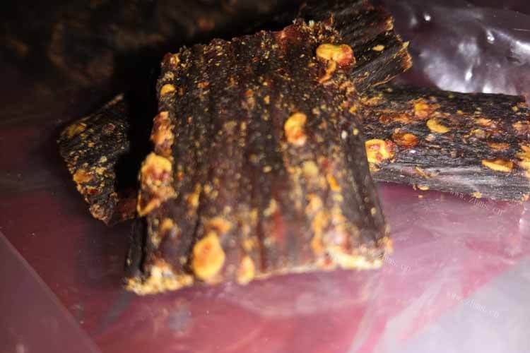 牛肉干变酸了，牛肉干有酸味是什么情况？