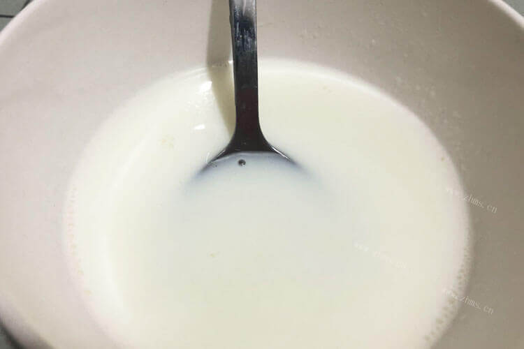 家里面还有纯牛奶，蒙牛纯牛奶保质期多久？