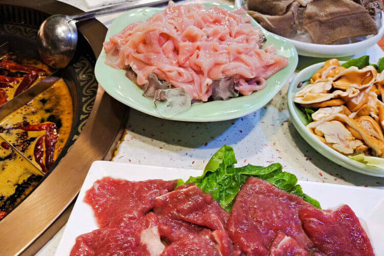 牛肉火锅的牛肉都很难切，为什么牛肉火锅的牛肉切不成？