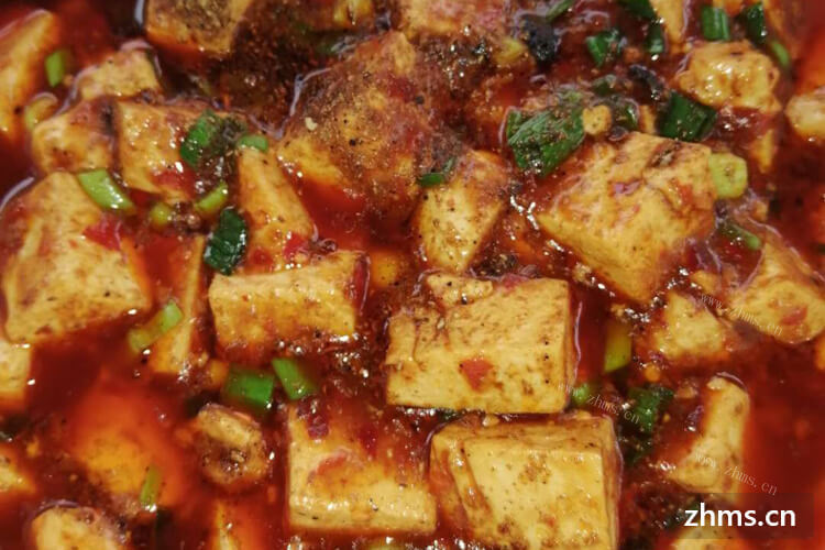 想要加盟饭店，请问周三丰爆炒川菜加盟费是什么意思？