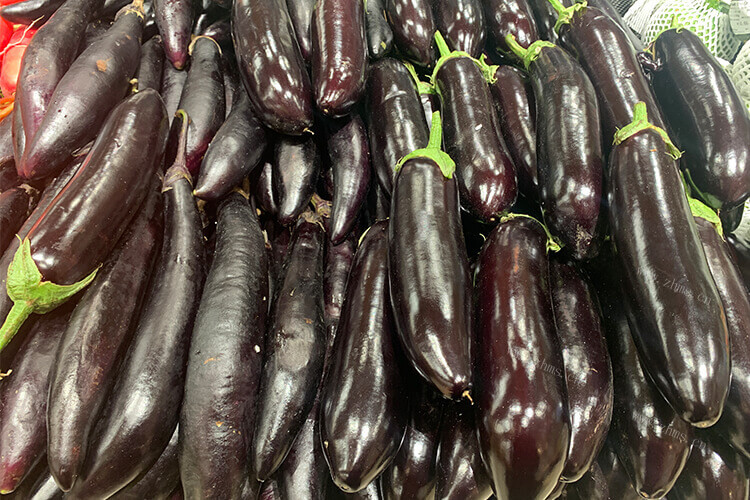 茄子搭配什么做包子比较好吃，茄子包子多长时间能蒸熟？