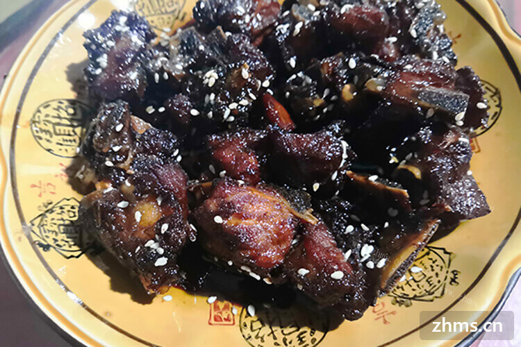 如何开一家中餐加盟连锁店呢？加盟店受欢迎不？