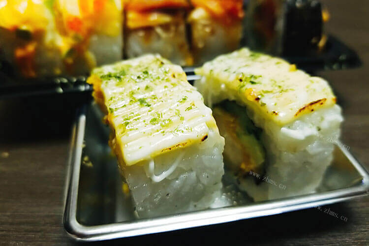 切好的寿司特别容易坏，寿司切的时候老坏怎么办？