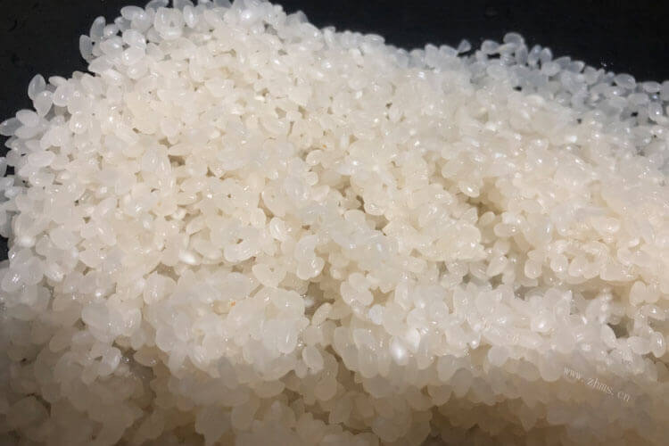 在真空袋子里的大米，抽了真空的大米能保存多长时间？