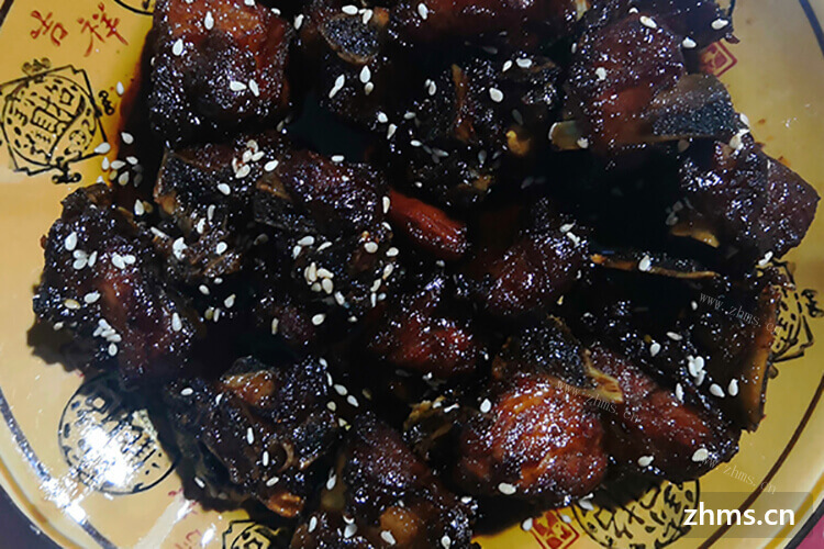 周三丰爆炒川菜加盟合适吗？想了解一下