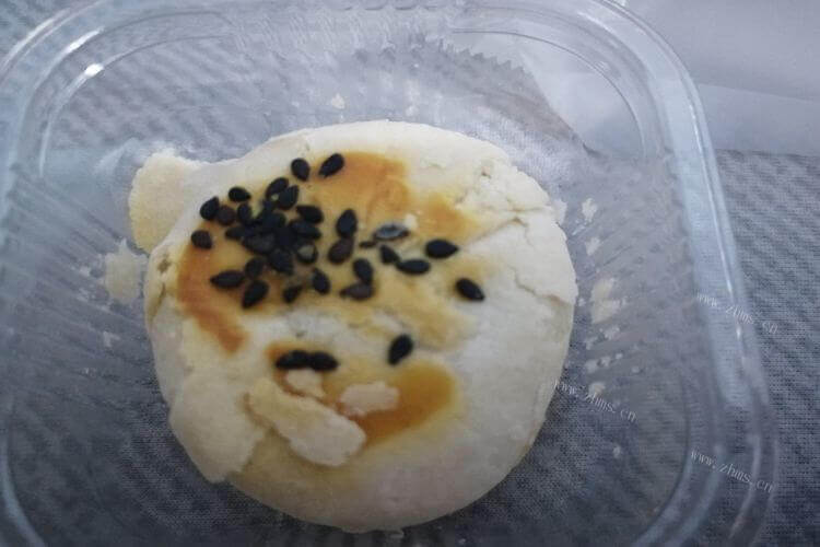 给孩子做一道蛋黄焗南瓜，蛋黄南瓜怎么烧？