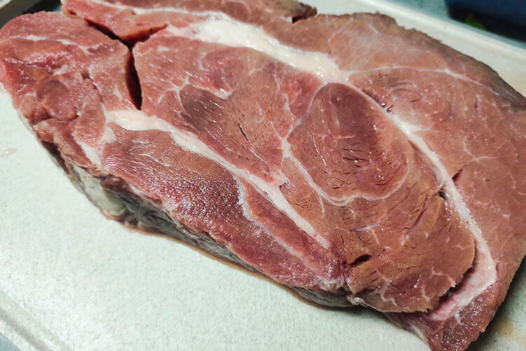 煮了一些猪肉，煮熟的猪肉怎么做好吃？