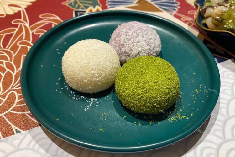 准备吃点雪媚娘，常温下雪媚娘能放多久呢？