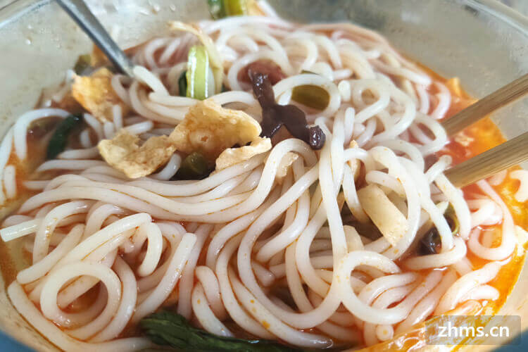 朱小小螺蛳粉相似图