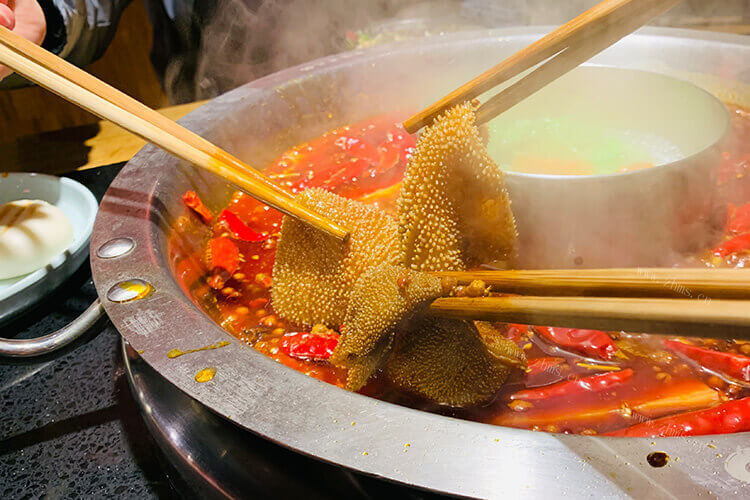 买一些虾在家涮火锅，涮火锅虾怎么处理？