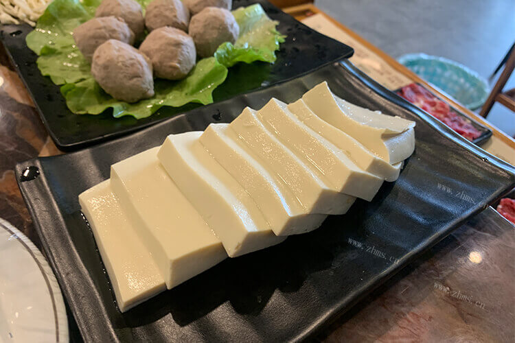 想在家做卤豆腐脑，请问下自制盐卤水豆腐脑怎么做？