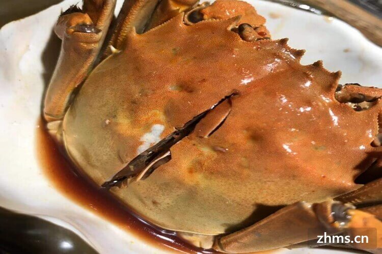 螃蟹用开水煮还是冷水煮