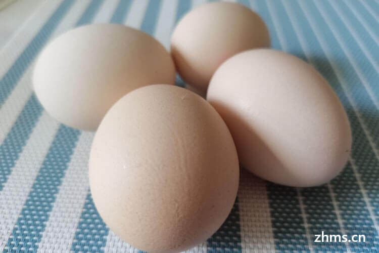 生鸡蛋怎么分离蛋黄