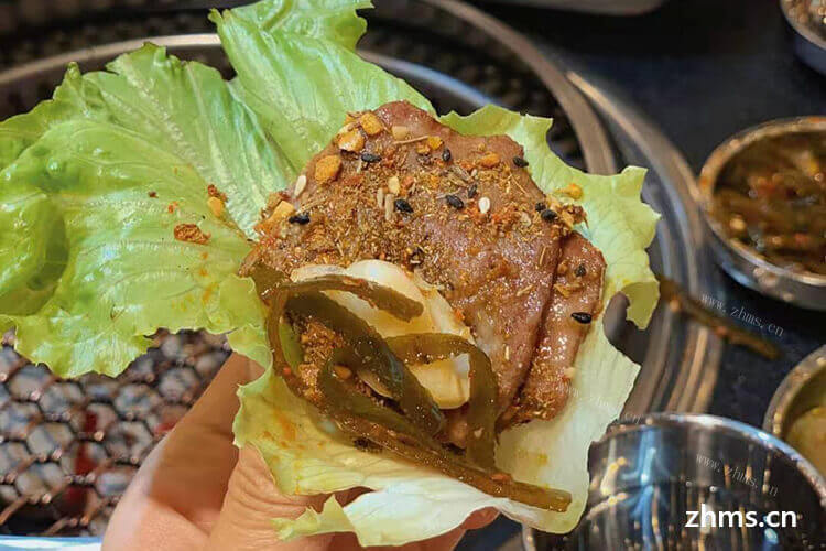 自己能查询开早餐店选哪个比较好吗？昆明有没有好的加盟地点？