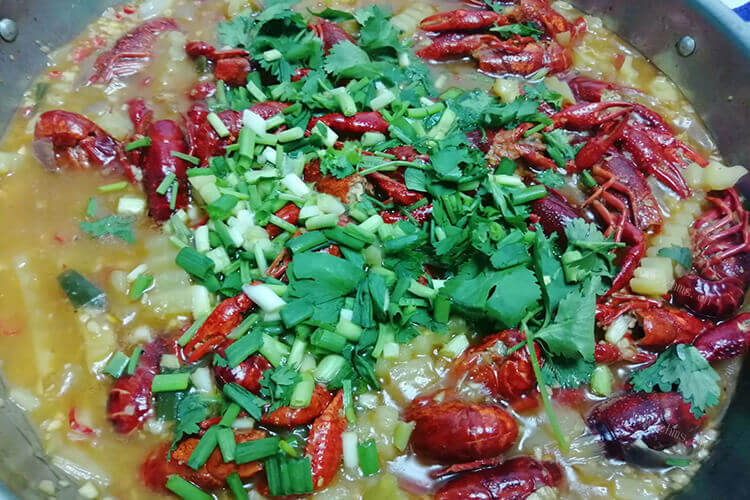 制作麻辣小龙虾，麻辣小龙虾调料怎么配？