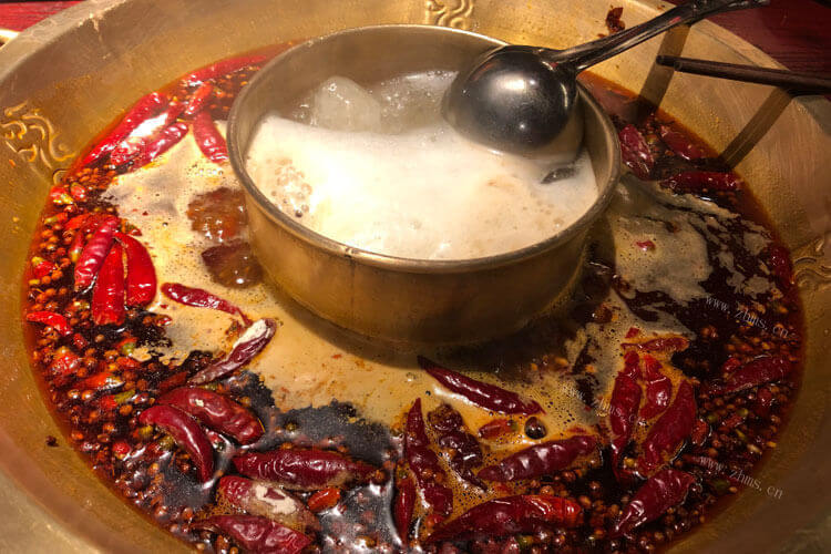 之前买了一斤蒜苔剩好多，蒜苔可以煮火锅吗？
