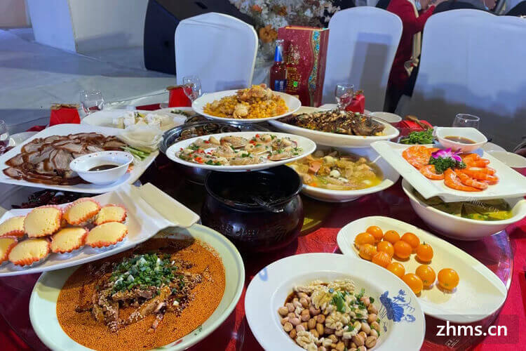 中餐加盟店排行榜品牌项目的投资流程复杂吗？现在中餐好做吗？
