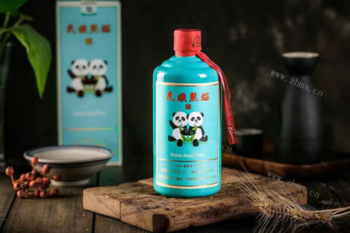 民族熊猫美酒图