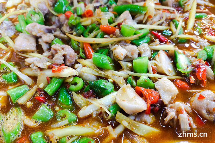北京烤鸭中餐加盟店铺多人做吗？烤鸭店做中餐模式