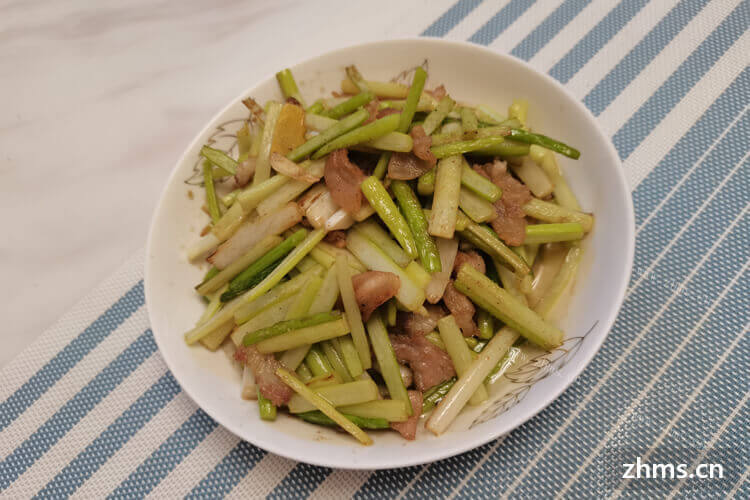 北京这边的川菜一般怎么做？加盟周三丰爆炒川菜如何开店？