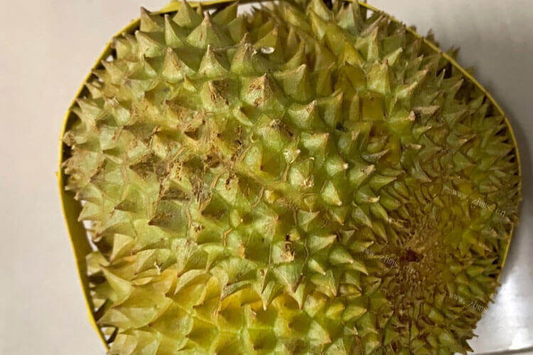 榴莲肉白和黄哪个好吃，有些什么区别吗？
