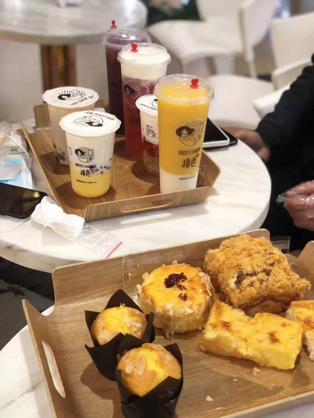 广州撞色奶茶加盟项目分店能开吗？广州做奶茶店竞争优势多吗？
