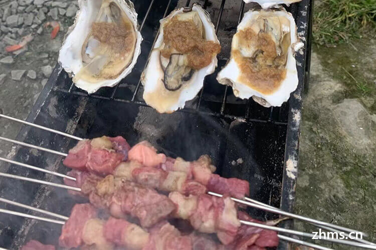烧烤加盟连锁加盟费多少？现在开烧烤门店的规模大吗？
