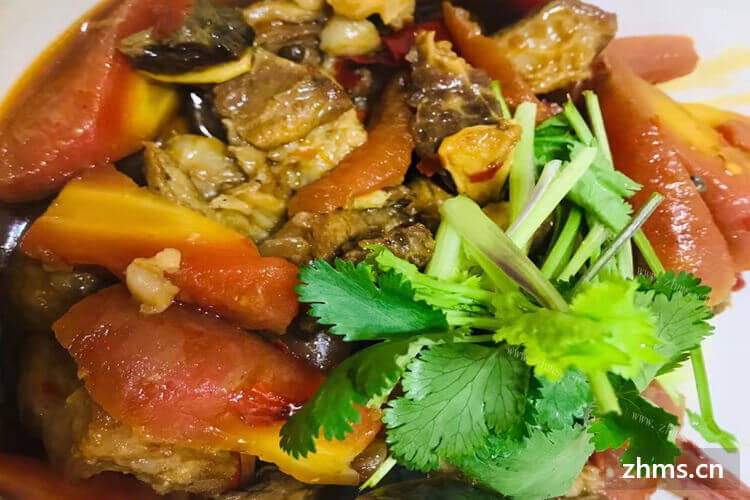 店铺口碑伴随着我们开店的整个过程，周三丰爆炒川菜在市场上口碑