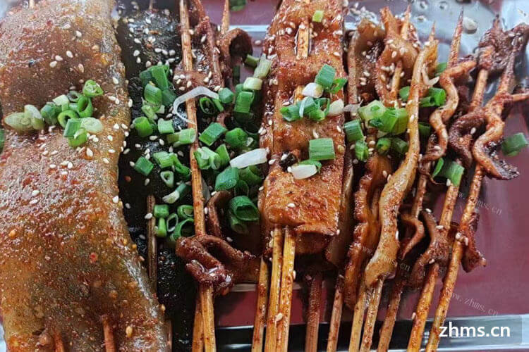 想加盟烧烤店资金不够怎么办呢？现在做小吃车是允许吗？