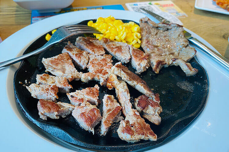 我做了一些牛排，瓷烧牛排好吃吗？