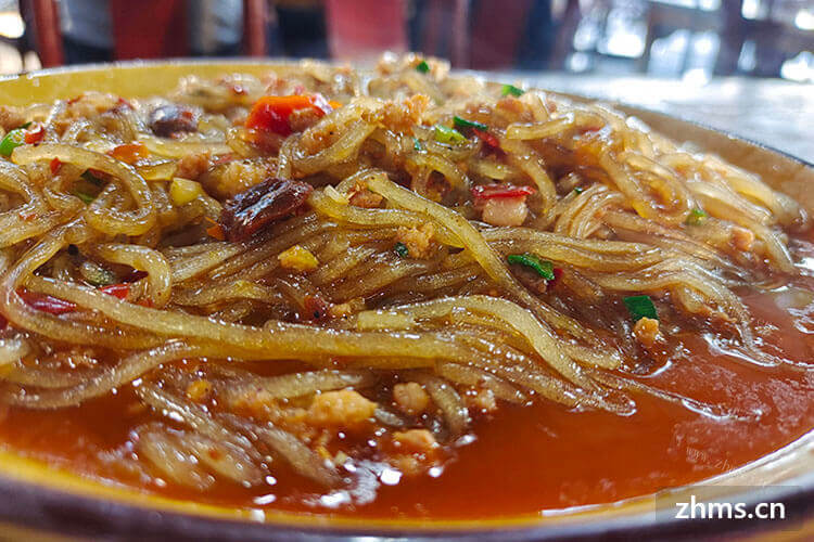 店铺口碑伴随着我们开店的整个过程，周三丰爆炒川菜在市场上口碑