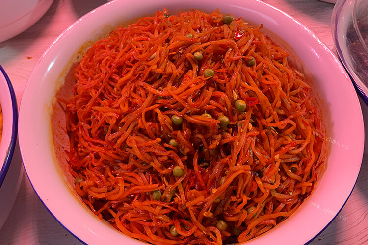 想在家制作四川泡菜，四川泡菜原料有哪些？
