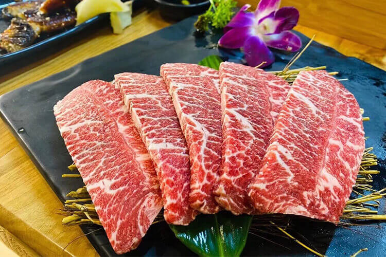 我们吃火锅的时候，可以煮一些牛肉丸，怎样判断牛肉丸熟没熟？