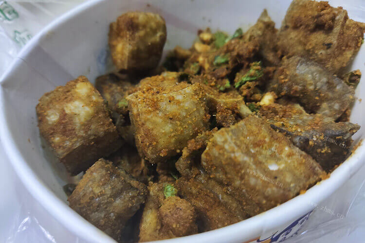 臭豆腐放了三天，臭豆腐买来放了三天还能吃吗？