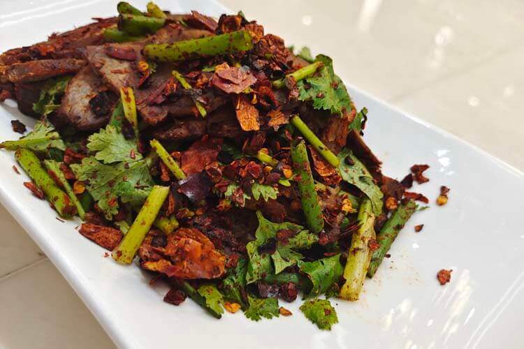 牛肉各个部位价格中哪个贵一些？哪个便宜一些？