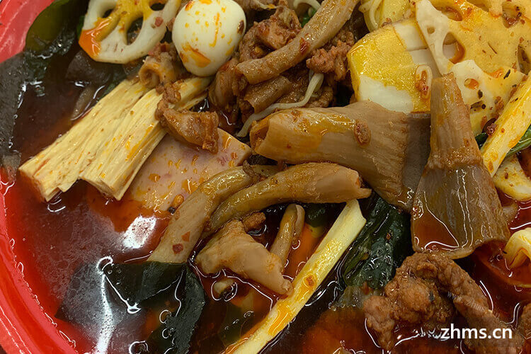 加盟一个冒菜店大概要多少钱？10万够吗？