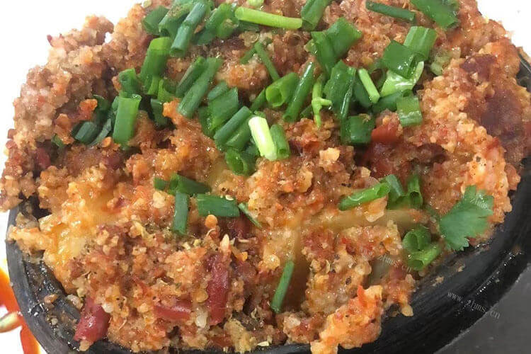 我想做粉蒸肉，粉蒸肉粉还需要什么调料？