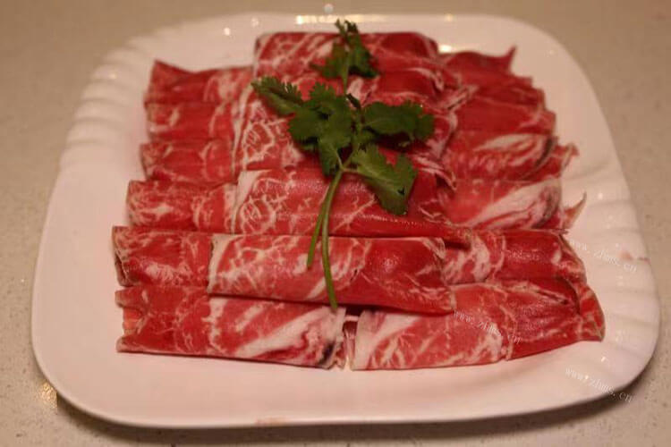 想吃一些高蛋白的肉，可以火锅的高蛋白肉有哪些？