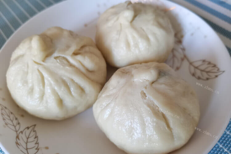 包子放冷冻忘吃了，包子在冰箱里冻了半年还能吃吗？