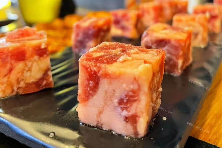 我挺喜欢吃牛肉，牦牛肉和普通牛肉口感区别是什么