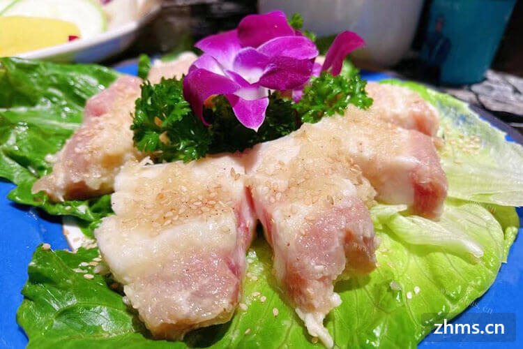 广西烤肉火锅食材加盟前景如何，费用高吗？