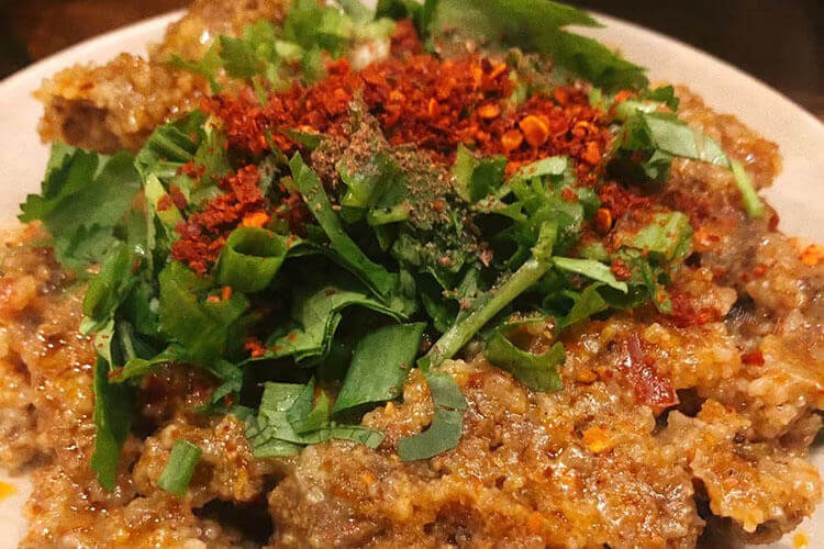 我想做粉蒸肉，粉蒸肉粉还需要什么调料？
