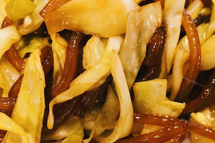 准备把青菜保存起来，青菜泡水里可以保鲜么？
