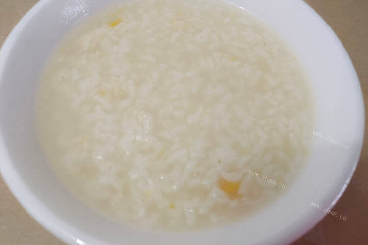 稀饭和粥是有区别的，稀饭和粥的区别哪个稠？